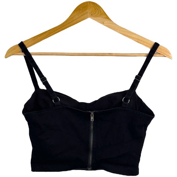 Y2K festival bustier style – perfect for summer layering - Picture 2 of 6